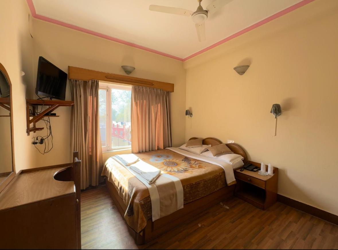 Green Tara Hotel Pokhara Exterior foto